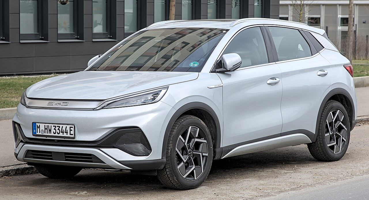 BYD Atto 3 exterior front three-quarter view